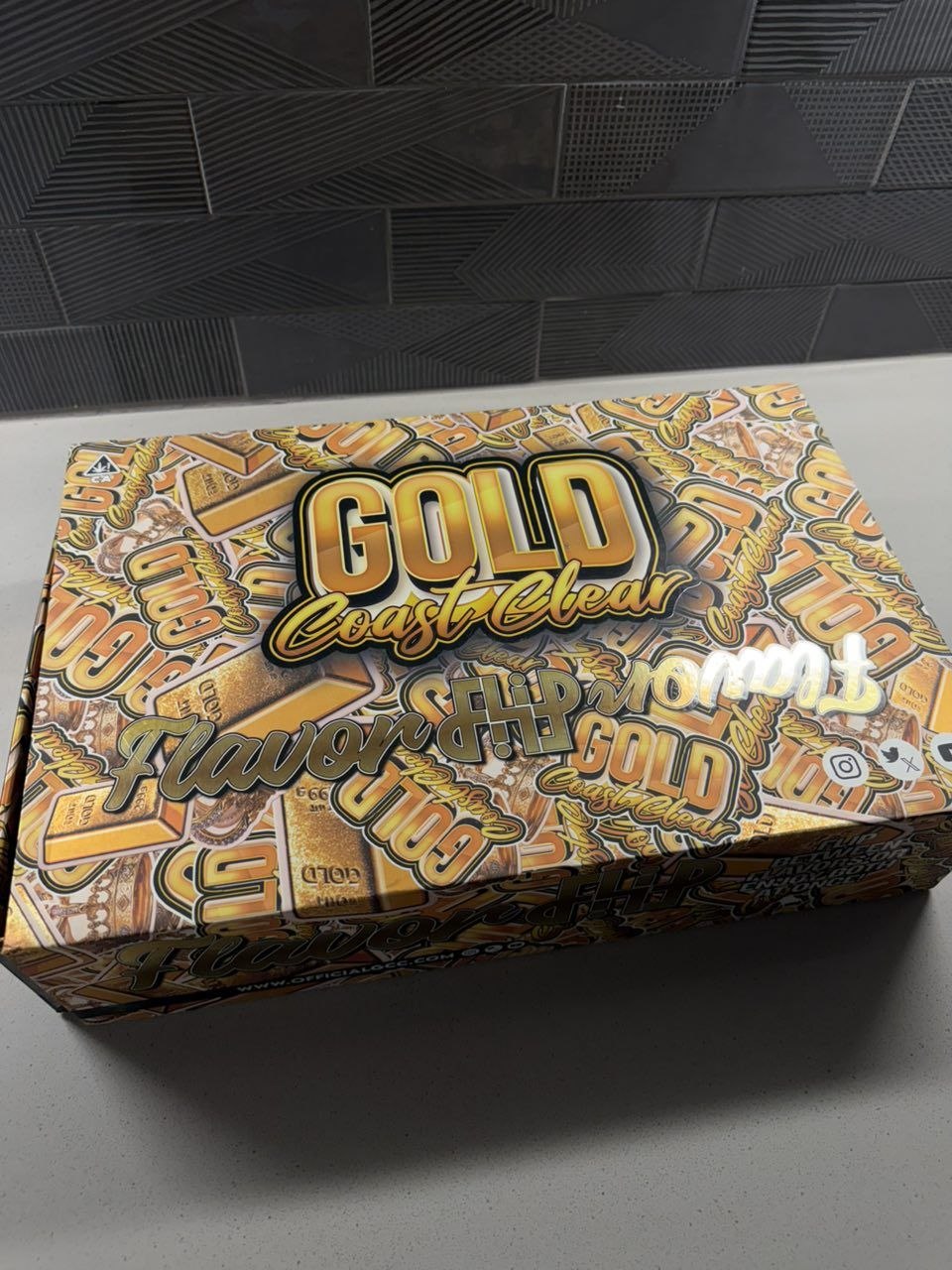gold coast clear flavor flip 2g disposable gold coast clear flavor flip 2g disposable