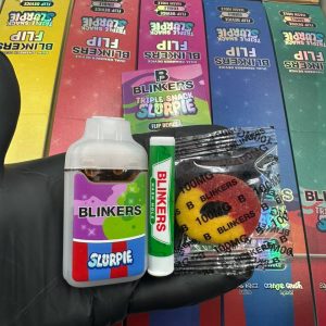 blinkers flip triple snack ice cream x slurpie 2g disposable